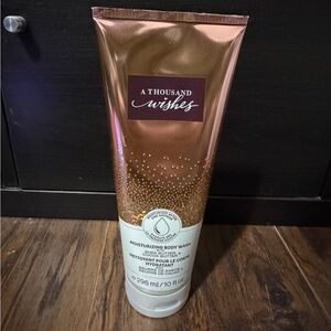 Bath & Body Works A Thousand Wishes Rose Gold Moisturizing Body Wash